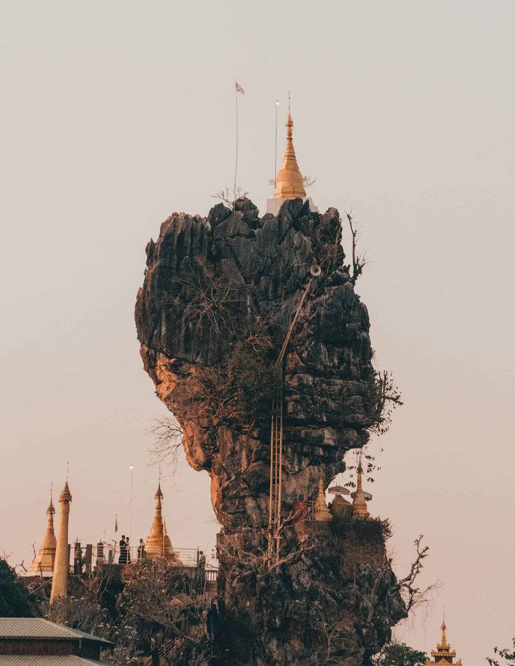 Kyauk Ka Latt Pagoda